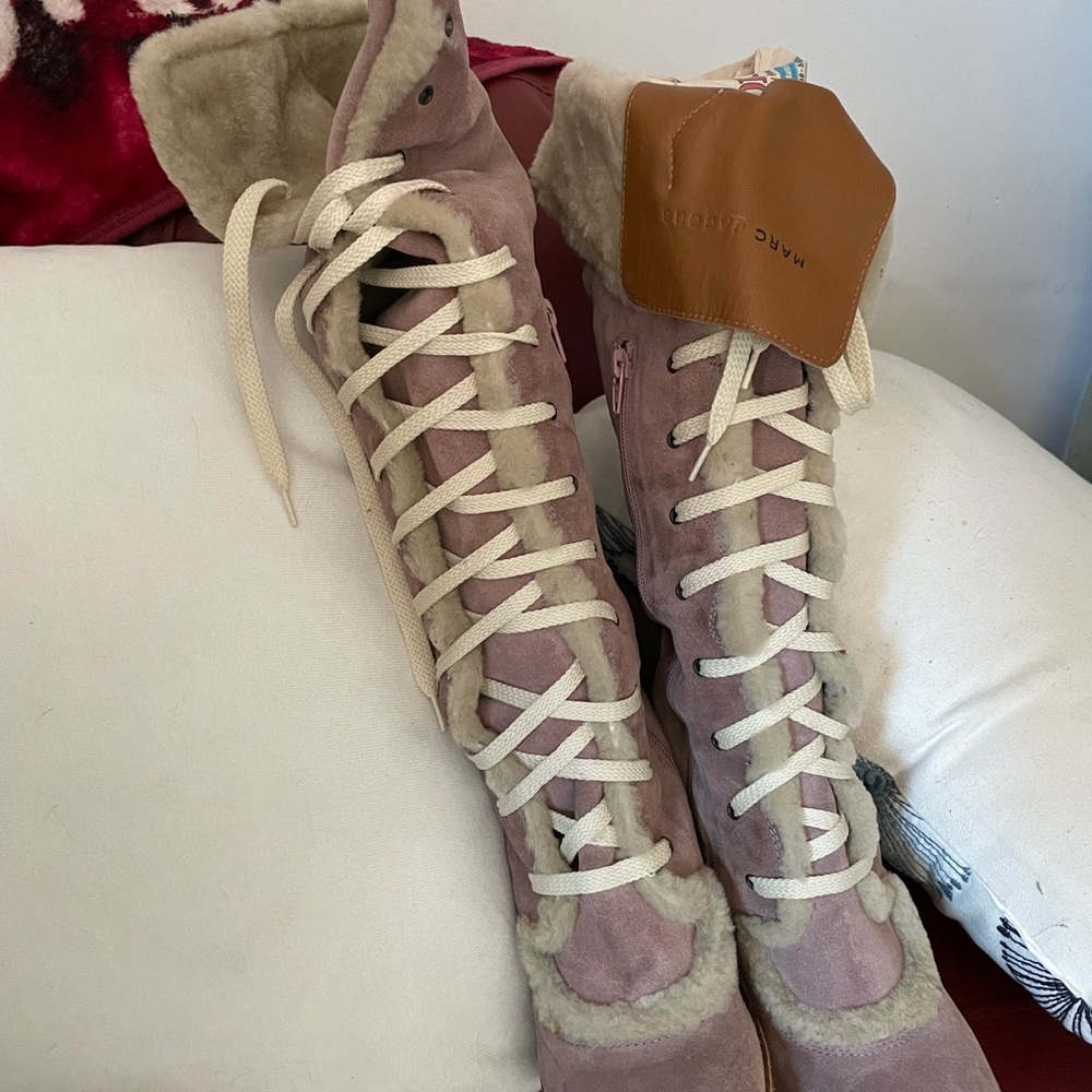 Vintage Marc Jacobs Suede Boots (Size 9.5). Fur lining